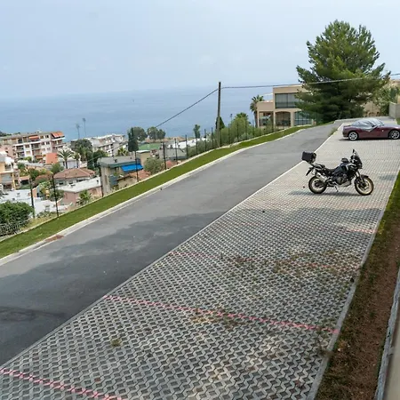 Apartment La Casa Blu - Free Parking - Sea View - Free Wifi *